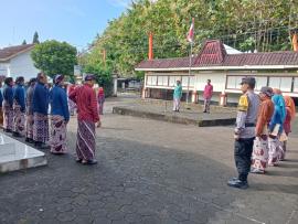 Pemerintah Kalurahan Giripanggung Peringati Ke-271 Berdirinya DIY dengan Khidmat